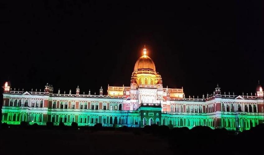 Khabar East:Cooch-Behar-Palace-lit-up-with-colorful-lights-after-crossing-the-100-crore-vaccination-mark