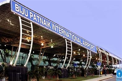 Khabar East:11-Kg-Hydroponic-Weed-Worth-Rs-4-Crore-Seized-At-Bhubaneswar-Airport