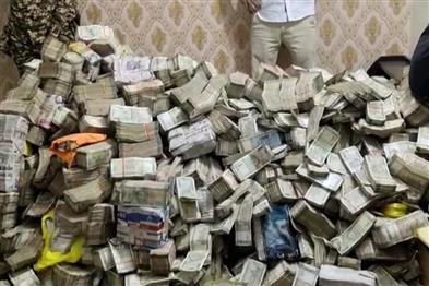 Khabar East:25-crore-cash-found-in-helpers-house-in-ED-raid-related-to-Jharkhand-minister