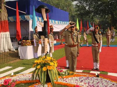 Khabar East:59th-Police-commemoration-Day-celebrated-in-the-state-DGP-paid-tribute