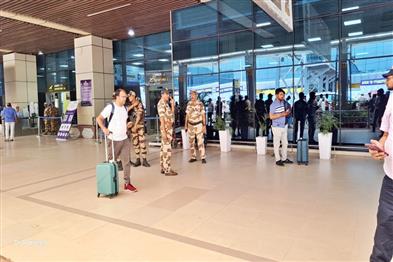 Khabar East:6-flights-of-Indigo-and-Air-India-canceled-from-Patna-airport
