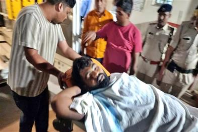 Khabar East:Accused-in-Hyderabad-Robbery-Case-Killed-in-Police-Encounter-in-Bihar