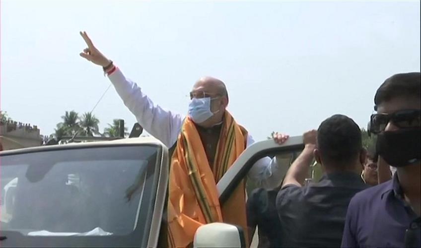 Khabar East:Amit-Shah-reached-Bengal-again-for-Bengal-Fatah-large-crowd-gathered-in-Shantipur-road-show