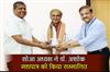 Khabar East:Ashok-Mahapatra-felicitated-by-SOA-President