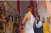 Khabar East:BJP-President-offered-prayers-to-the-Goddess-at-a-Durga-Puja-pandal