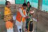 Khabar East:BJP-candidate-Mahesh-Kashyap-cast-his-vote-by-worshiping-Lord-Shiva