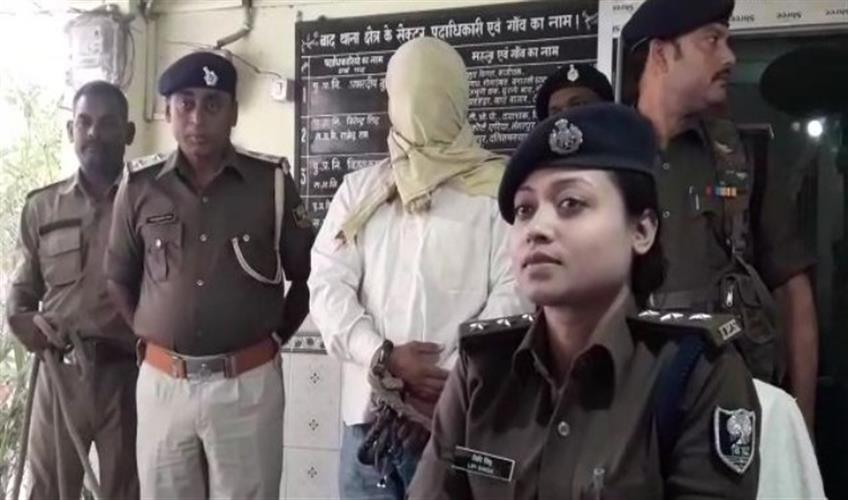 Khabar East:Big-action-by-ASP-Lipi-Singh-Pampal-Singh-arrested-with-weapon