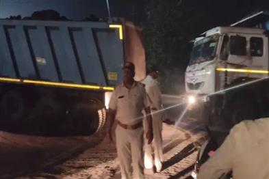 Khabar East:CISF-action-against-illegal-coal-trade