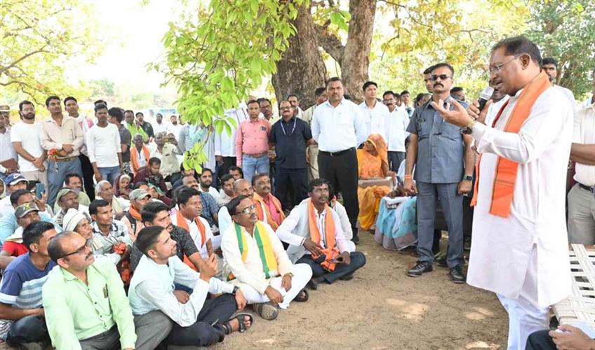 Khabar East:CM-Sai-reached-Korea-organized-a-Chaupal-in-the-school-premises