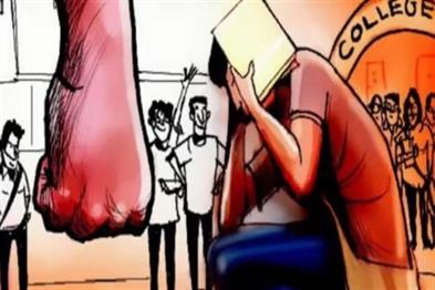 Khabar East:Case-registered-against-26-named-accused-in-SP-College-ragging-case