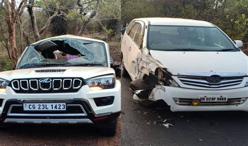 Khabar East:Chhattisgarh-2-killed-6-injured-in-the-collision-of-Scorpio-and-Innova