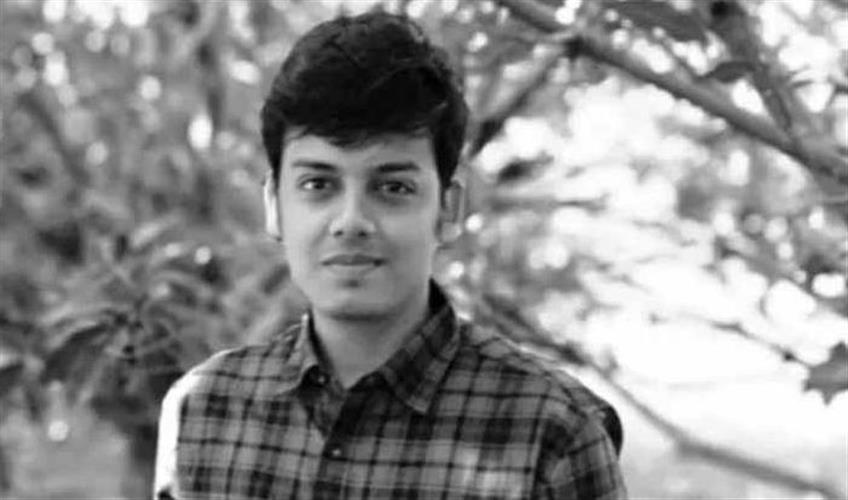 Khabar East:Chhattisgarh-Jesus-Agarwal-who-lives-in-Dhamtari-district-passed-the-UPSC-exam-secured-81st-rank