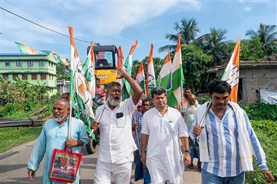 Khabar East:Congress-candidate-from-Nandigram-seeks-court-ordered-security-hearing-tomorrow