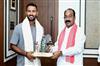 Khabar East:Cricketer-Ayush-Pandey-met-the-Deputy-CM-Sao-extended-congratulations
