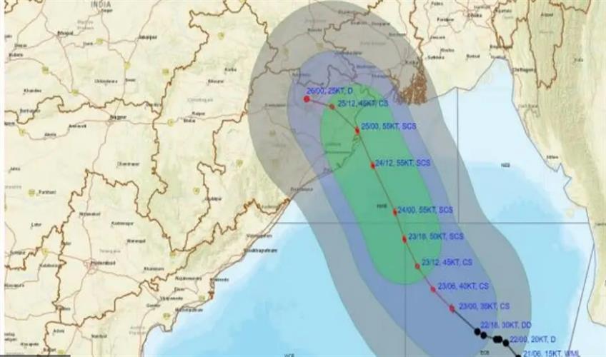 Khabar East:Cyclone-Dana-to-make-landfall-near-Odishas-Bhitarkanika-and-Dhamra-says-IMD