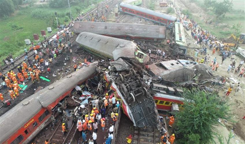 Khabar East:Death-toll-reaches-288-in-Balasore-train-accident-more-than-900-injured