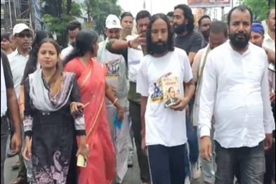 Khabar East:Devendra-Mahtos-journey-caravan-reaches-Giridih-demand-for-concrete-action-raised