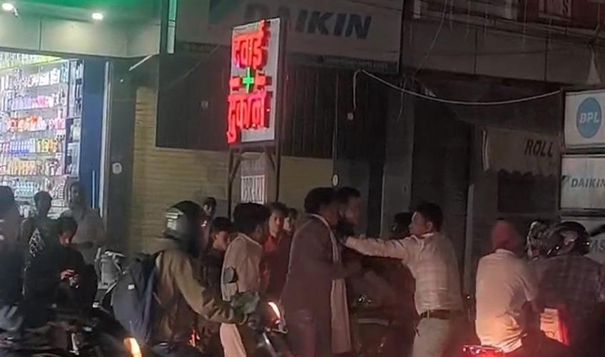 Khabar East:Drunken-car-riders-create-ruckus-again-in-Bilaspur