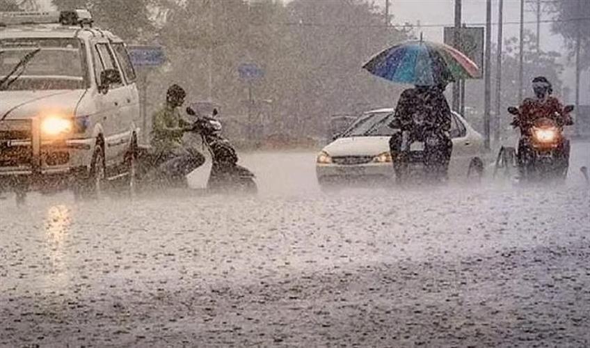 Khabar East:Extremely-Heavy-Rainfall-Hits-Odisha-Coast-217-MM-Recorded-In-Baleshwar