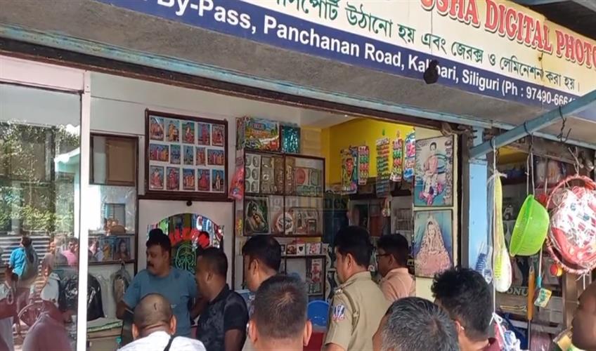 Khabar East:Fake-Aadhar-Voter-and-PAN-card-center-busted-in-Siliguri