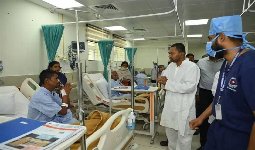 Khabar East:Health-Minister-Nishant-Kumar-takes-major-action-against-three-doctors