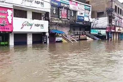 Khabar East:Heavy-Rain-Triggers-Flood-In-Baleshwar-Jalaka-River-Crosses-Danger-Mark