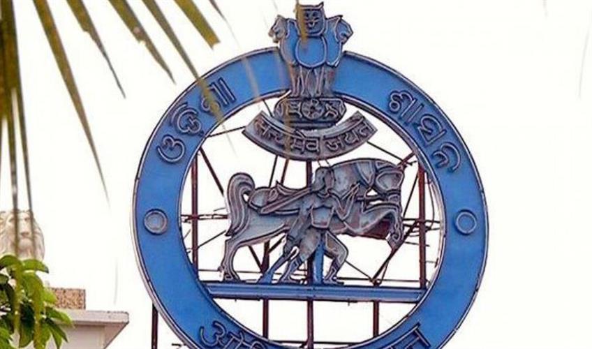 Khabar East:IAS-rejig-in-Odisha-Yamini-Sarangi-posted-as-Project-Director-of-OAVS