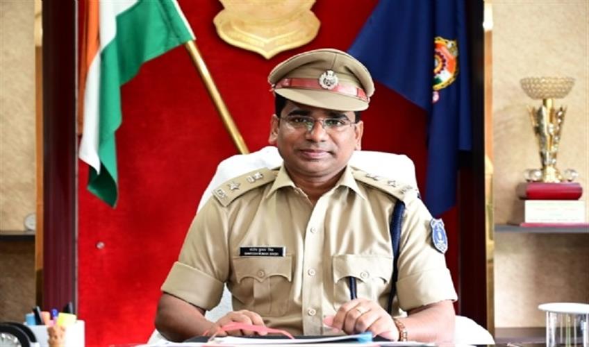 Khabar East:IPS-Santosh-Singh-assumed-the-charge-of-Korba-Superintendent-of-Police