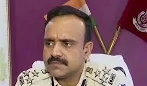 Khabar East:IPS-officer-Ashish-Singh-fit-ECI-directs-action-IPS-DS-Kuteys-suspension-revoked