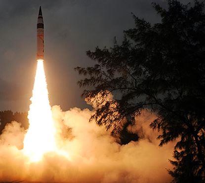 Khabar East:India-Successfully-Conducts-Night-Trials-Of-Agni-5-Missile