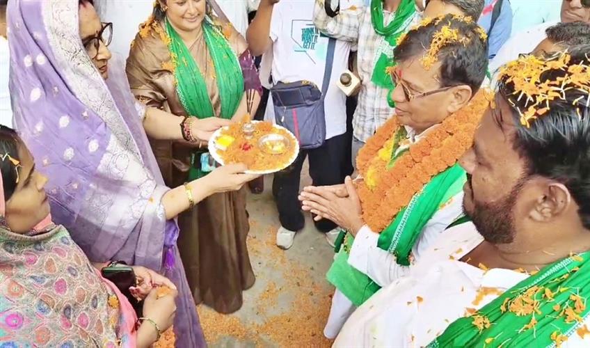 Khabar East:JDU-District-Council-President-expelled-from-the-party-for-six-years