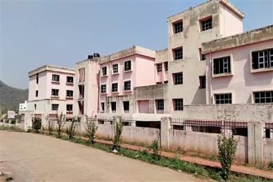 Khabar East:Jaundice-Scare-In-Odisha-Engineering-College-Hostel-17-Students-Infected