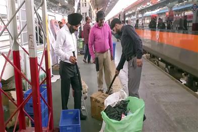 Khabar East:Large-consignment-of-cannabis-seized-from-Vande-Bharat-train