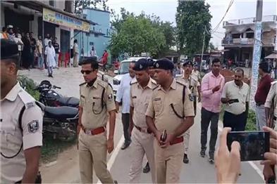 Khabar East:Major-crackdown-in-the-police-department-four-arrested-including-the-Station-House-Officer-SHO