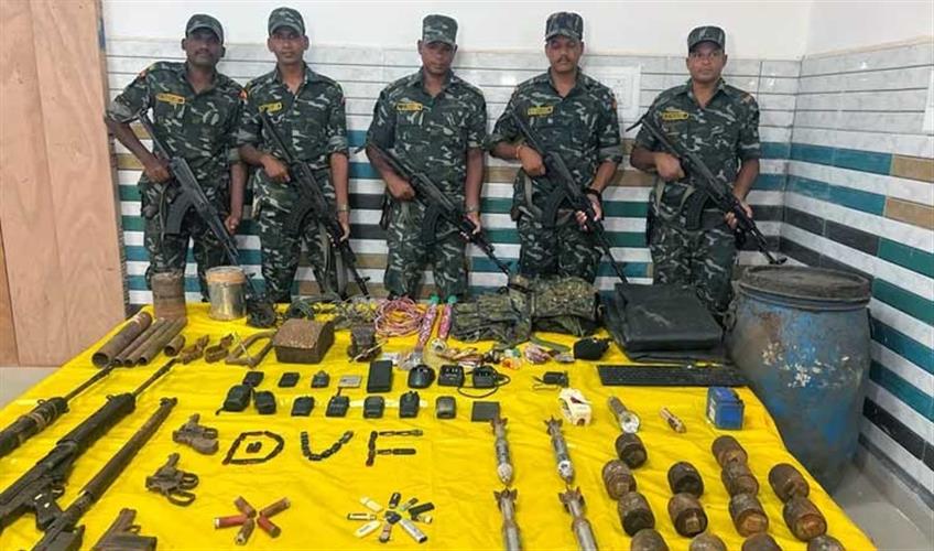 Khabar East:Malkangiri-Police-Recover-Major-Maoist-Arms-Dump-In-Border-Forest