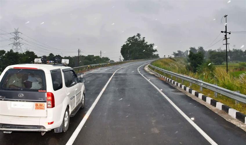 Khabar East:Mokama-Munger-four-lane-road-will-be-constructed-at-a-cost-of-5013-crores