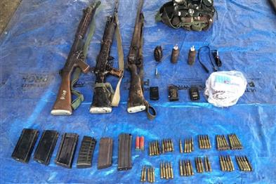 Khabar East:Naxalite-carrying-a-bounty-of-Rs-10-lakh-killed-in-Jangla-encounter-in-Bijapur