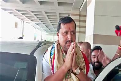 Khabar East:Nitin-Navin-arrived-in-Patna-amidst-the-buzz-surrounding-the-MLC-elections