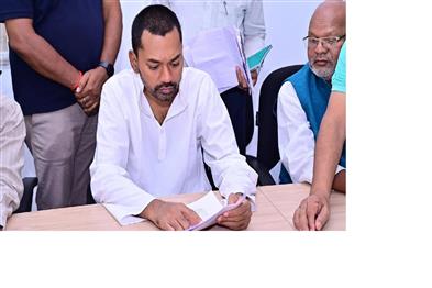 Khabar East:No-compromise-on-discipline-and-accountability-in-health-institutions