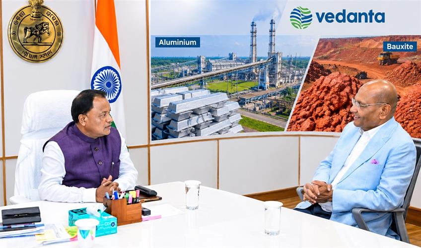 Khabar East:Odisha-CM-Commits-To-Provide-Local-Bauxite-For-Vedantas-Alumina-Refinery-In-Lanjigarh