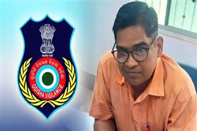 Khabar East:Odisha-Vigilance-Arrests-PH-Division-Assistant-Engineer-In-Rayagada-For-Accepting-Rs-7K-Bribe