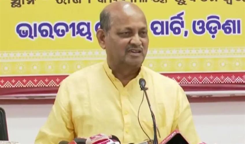 Khabar East:Odisha-set-to-begin-caste-census-to-prioritise-backward-classes-BJP-slams-Opposition-for-confusing-people