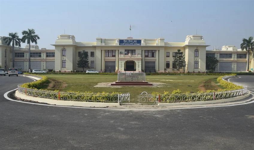 Khabar East:Oppositions-uproar-continues-in-Bihar-assembly-supplementary-budget-to-be-discussed