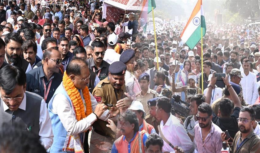 Khabar East:Padyatra-in-Jashpur-on-the-occasion-of-Tribal-Pride-Day