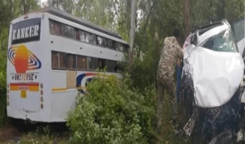 Khabar East:Passenger-bus-rams-into-car-driver-killed-two-injured
