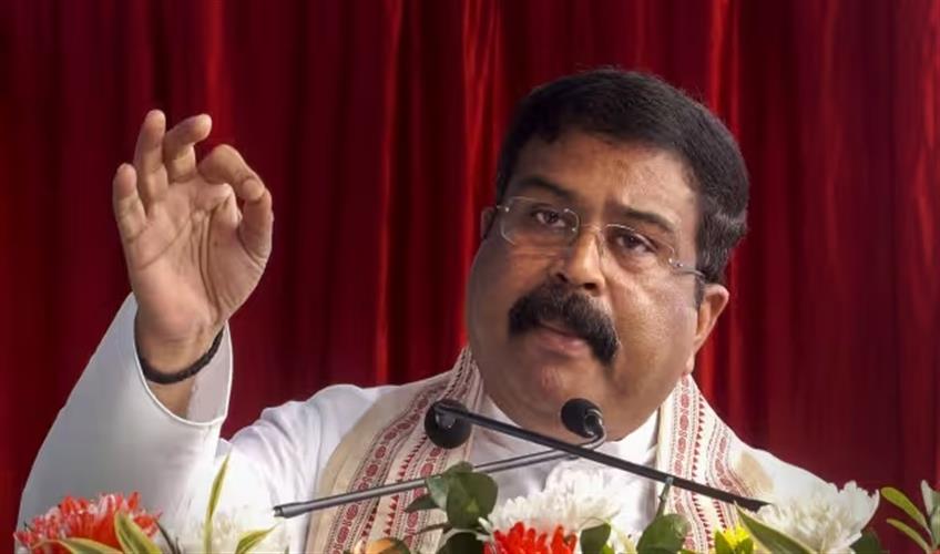 Khabar East:Pradhan-urges-Odisha-CM-to-provide-aid-land-records-to-Rengali-dam-displaced-people