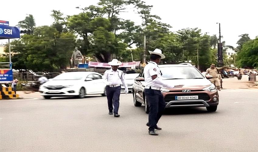 Khabar East:RC-cancellation-alert-for-over-20-lakh-vehicles-in-Odisha