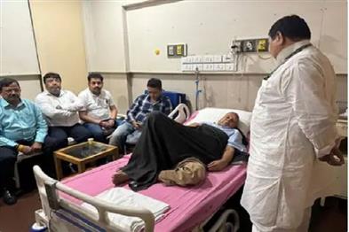 Khabar East:RJD-supremo-Lalu-Prasads-health-deteriorates-admitted-to-hospital