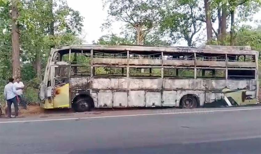 Khabar East:Rourkela-Paradip-Night-Bus-Catches-Fire-In-Angul-Passengers-Safe-Luggage-Gutted