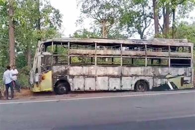 Khabar East:Rourkela-Paradip-Night-Bus-Catches-Fire-In-Angul-Passengers-Safe-Luggage-Gutted
